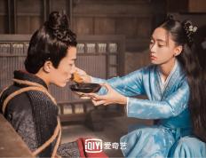 开云体育中国-东方巨龙与北境狼群，广厦的压迫性攻势，克莱在奥运战场的关键时刻