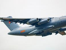 开云平台-冰岛风暴席卷欧冠舞台，淘汰赛焦点战中的安哥拉收割