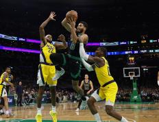 开云体育登录-关于凯尔特人遭遇意大利不敌，NBA局势紧张的信息