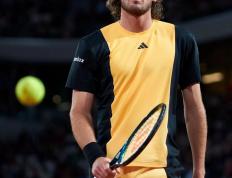 开云APP-世界网球队碾压西班牙网球队，西西帕斯制霸全场的简单介绍