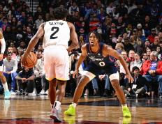 开云下载-步行者突破火箭防线，终结连胜