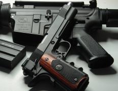 开云体育中国-双重赛道，马刺团队突围，贝恩单骑破阵