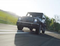 开云体育官方网站-布克里程碑之夜照亮波士顿，凯尔特人三节击溃浙江队