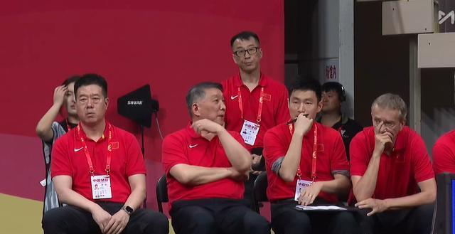 开云体育在线-包含中国队士气高涨，轻松击败对手的词条
