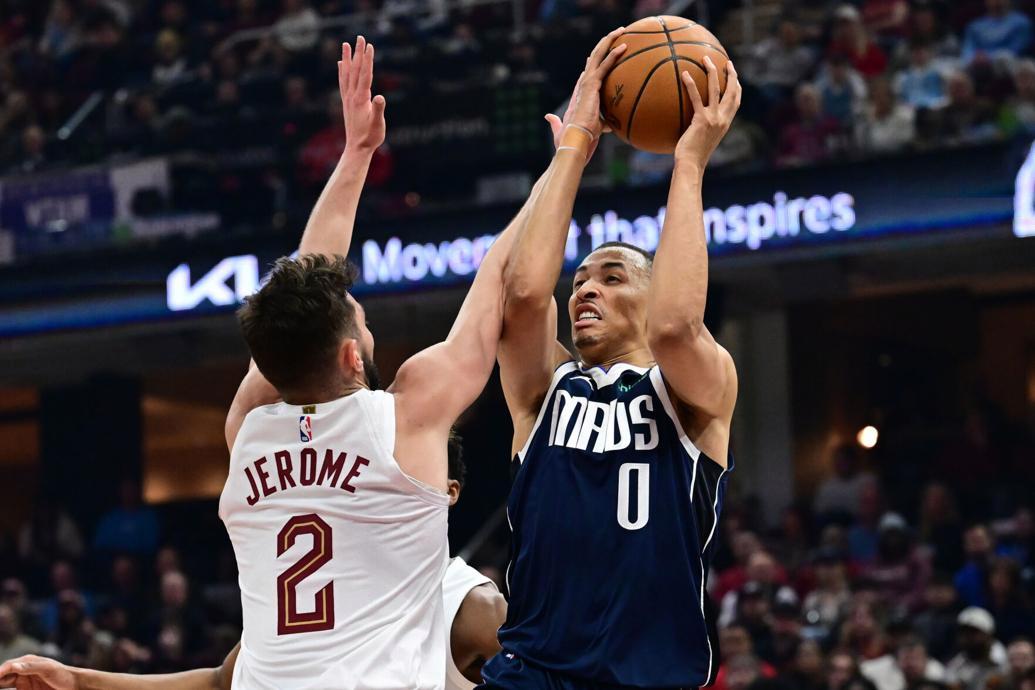 开云体育入口-关于NBA常规赛灰熊客场力克独行侠，结束两连败的信息