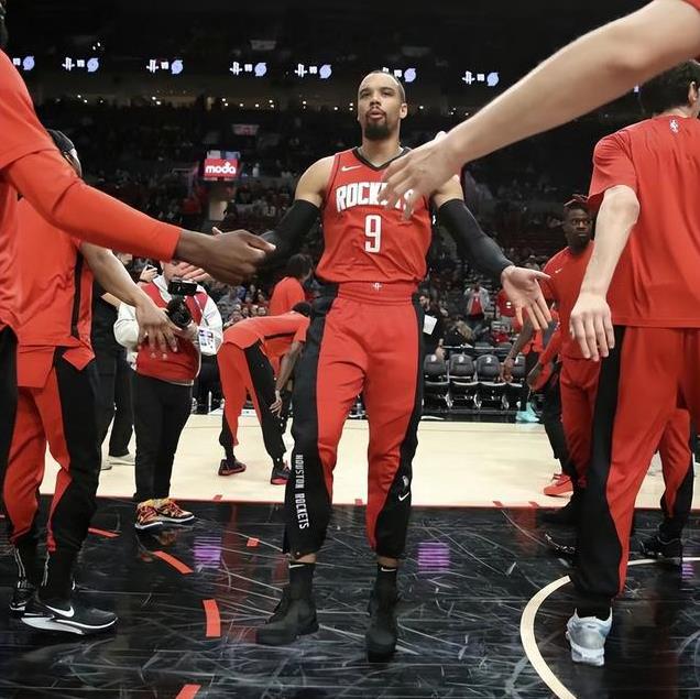 开云APP-关于火箭客场惊险夺冠，步行者遭受重创的信息