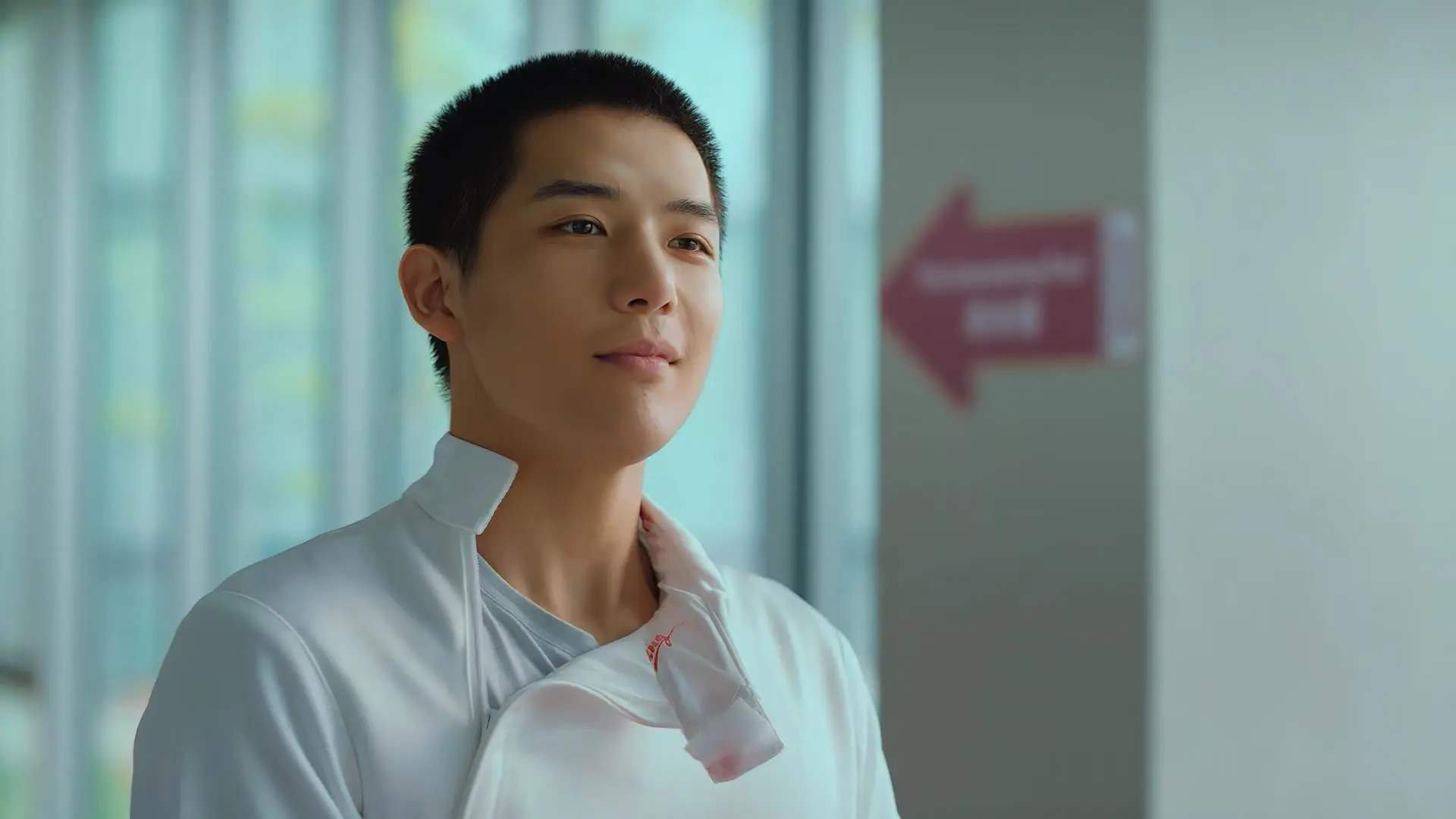 开云平台-大洋两岸的闪耀之夜,豪强与巨星的史诗对决