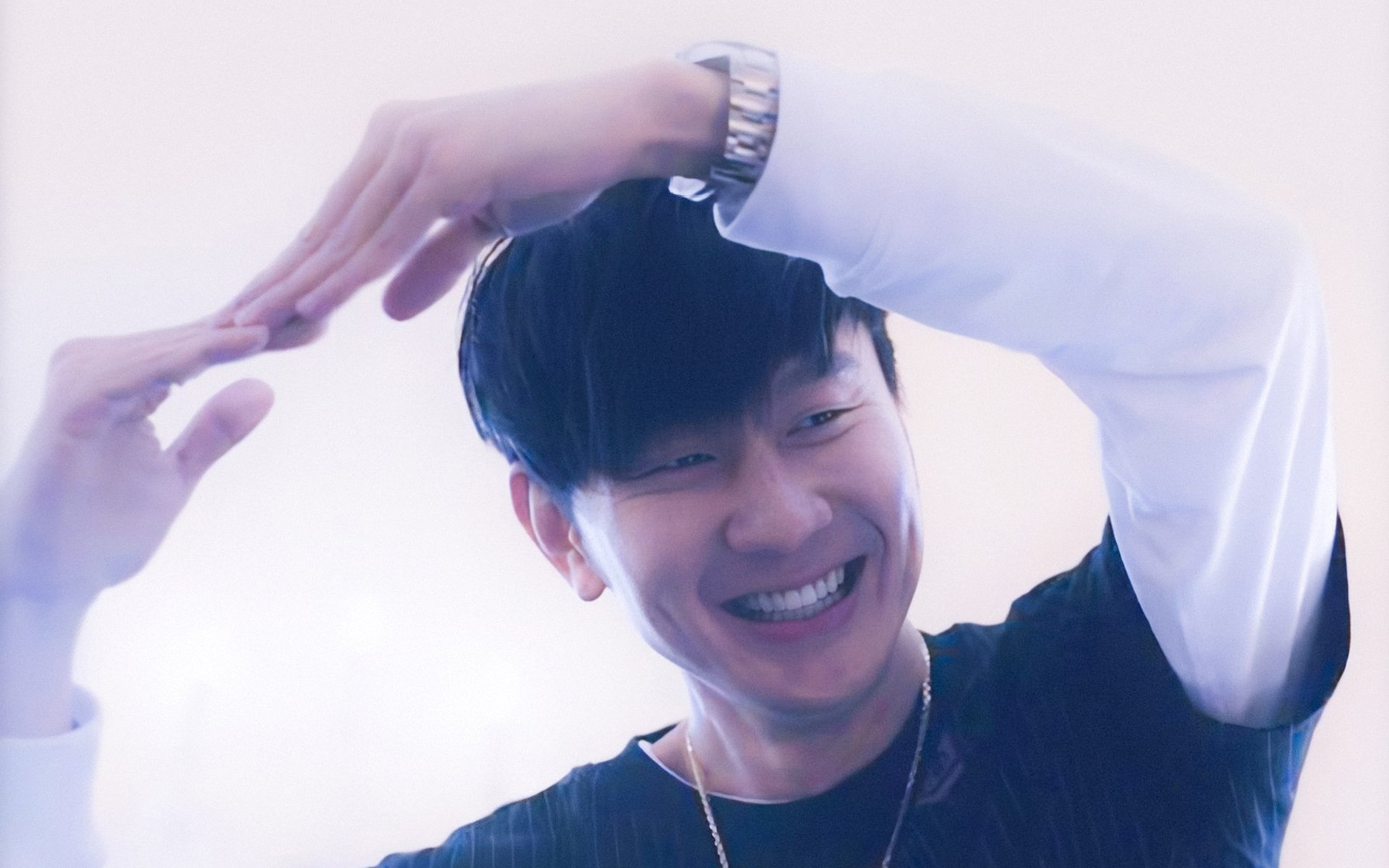 开云体育登录-悬崖边的桑巴舞，格纳布里关键连击助巴西绝境逢生