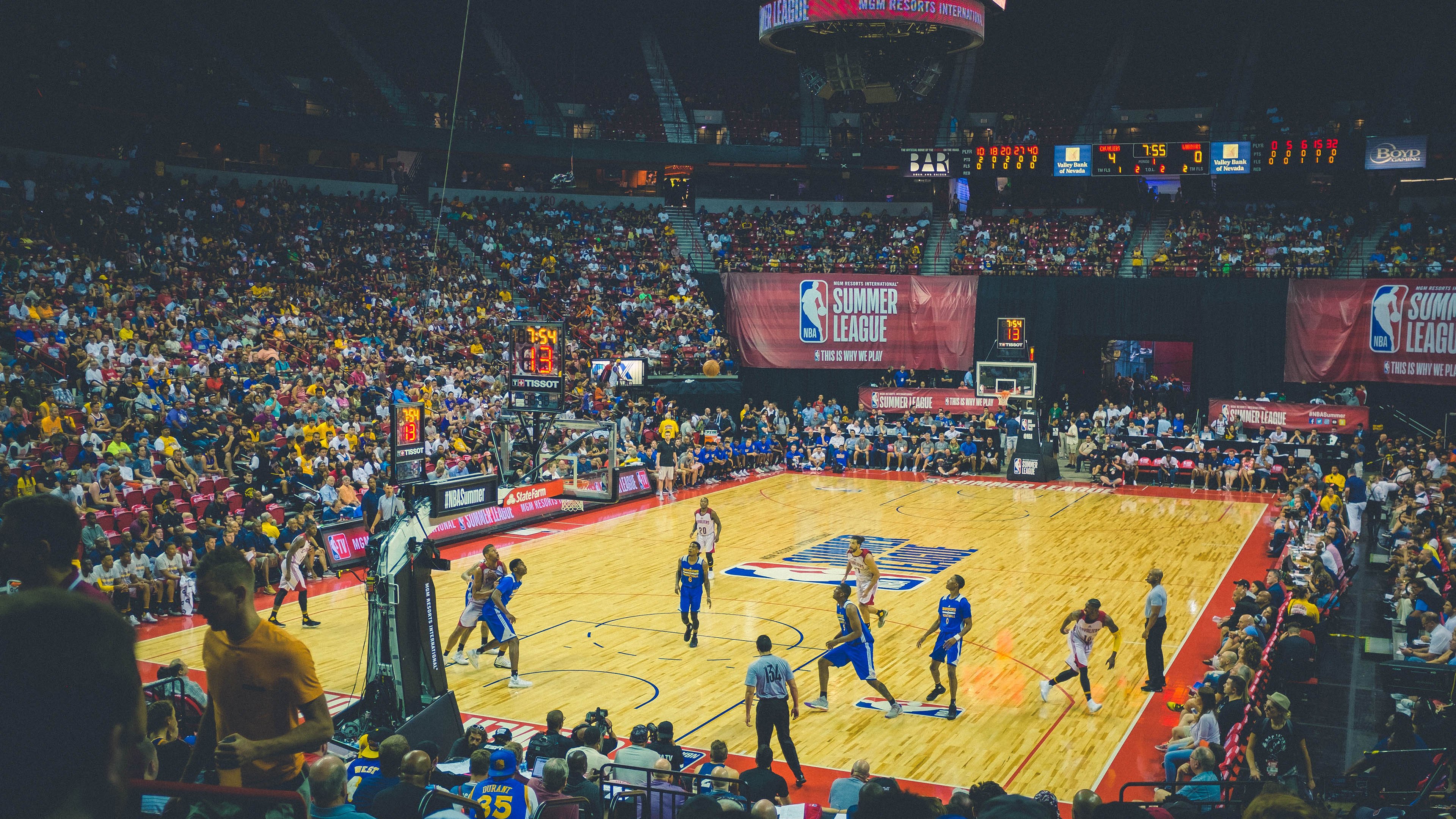 开云体育官网-王座下的掘金者，当恩比德用防守篆刻胜利铭文