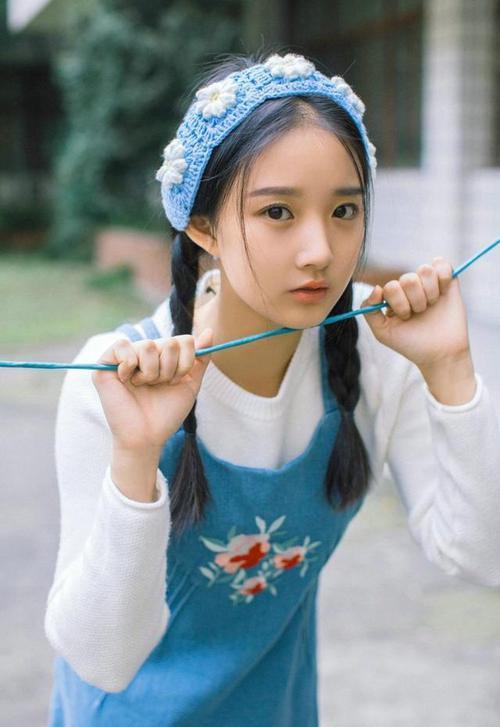 开云体育登录-欧冠半决赛之夜,巴雷拉,那个串联起蓝黑军团攻防的沉默心脏